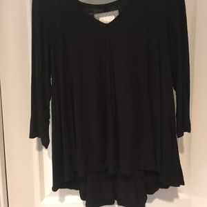 Deletta - Flowy Long Sleeve